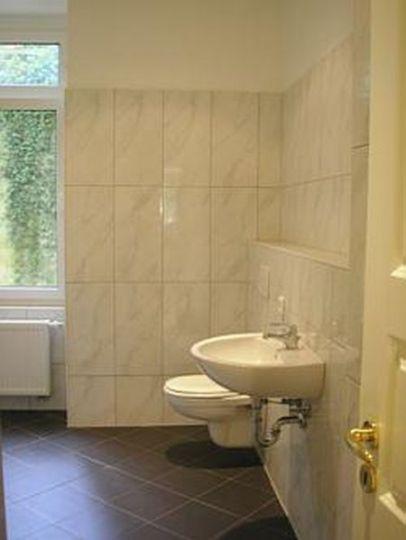 Badezimmer mit Granitböden
