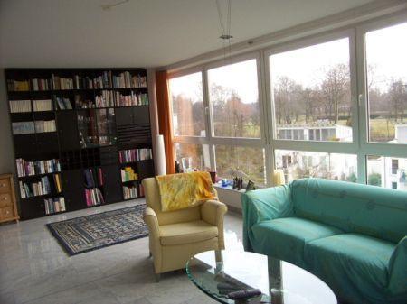 Wohnzimmer mit Terrasse + ...