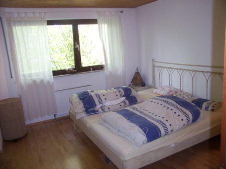 Schlafzimmer mit Ankleide